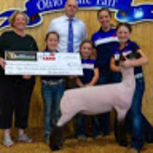 Meet your Posher, Ava